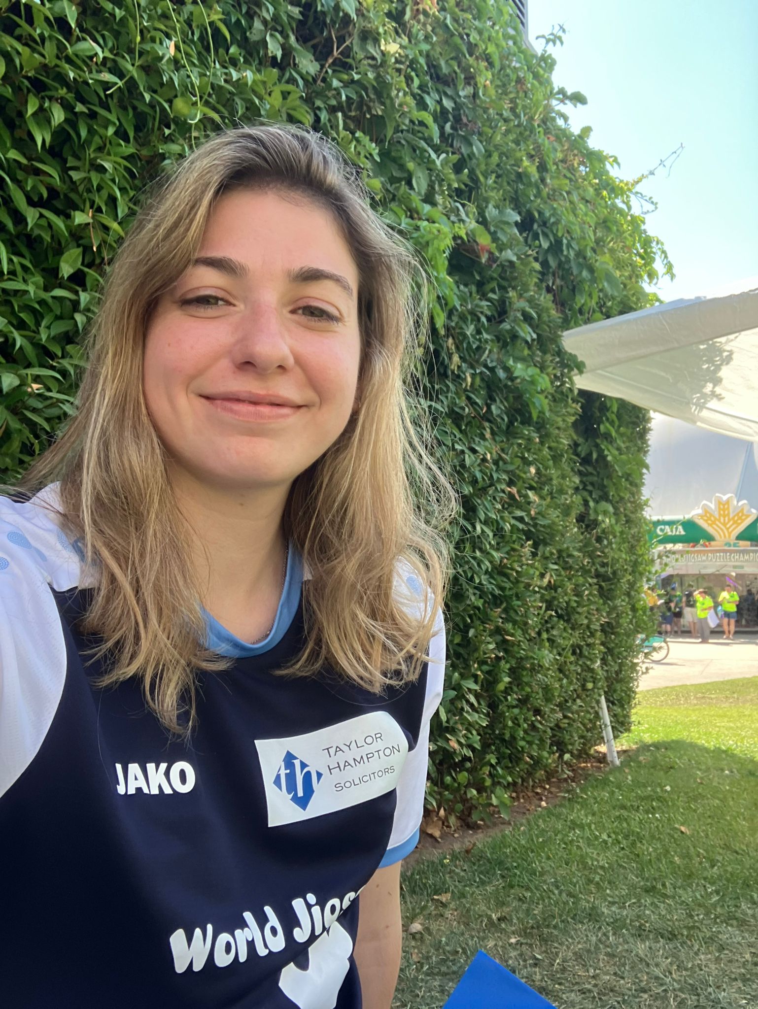 Rosalind Fraser participates in world jigsaw championships